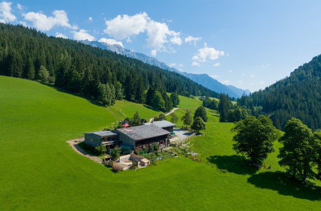 Einkehr in der Halseralm in Ramsau am Dachstein