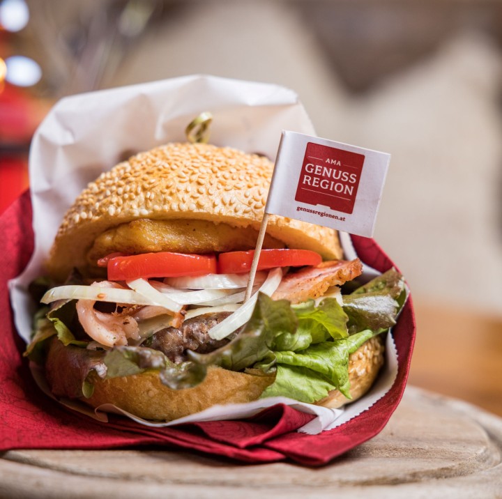 Burger auf der Rösteralm