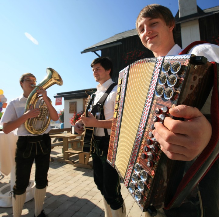 Live Musik auf der Sonnenalm