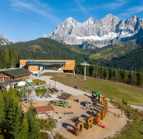 Höhenspielplatz und die Rittisbergbahn