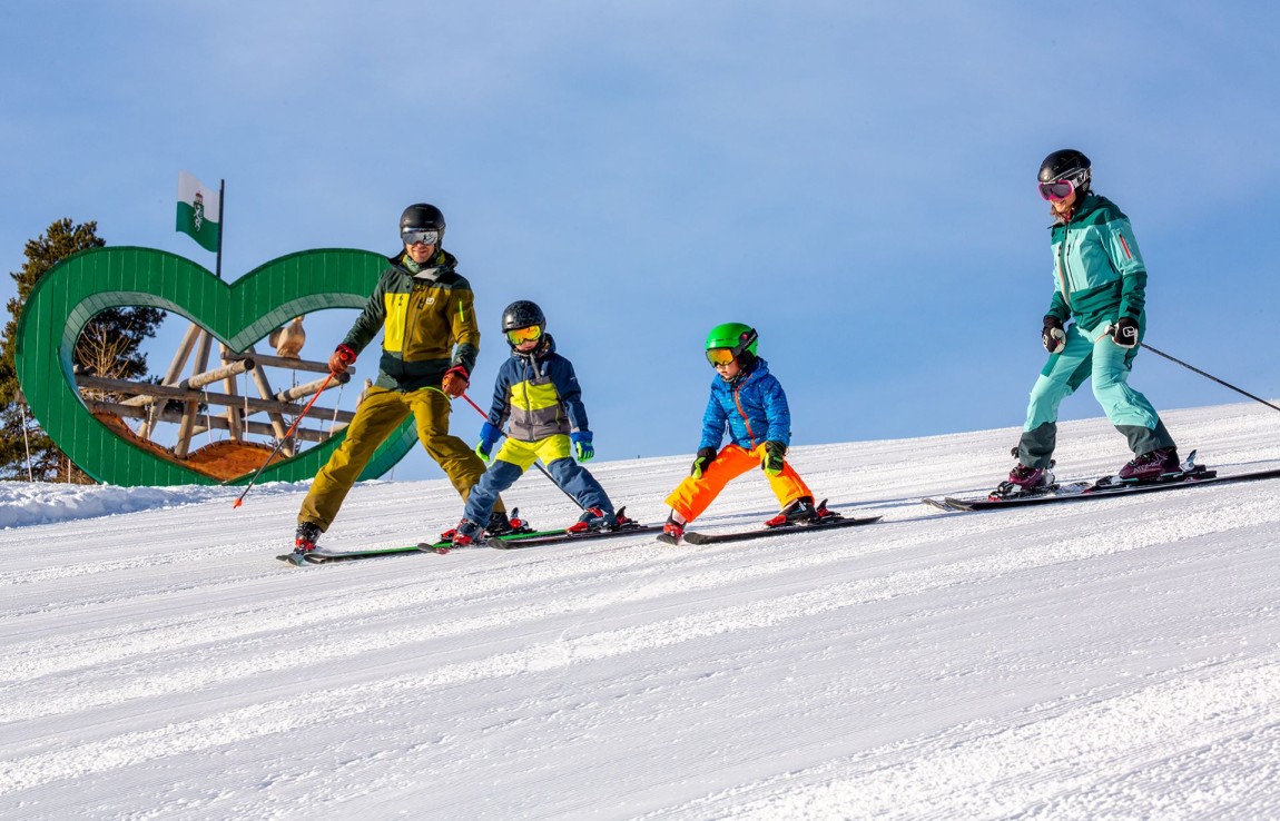 Skiurlaub mit Familie in Ramsau am Dachstein