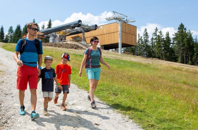 Wanderung am Auerhahnweg