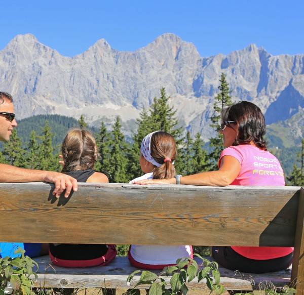 Rast am Panoramahöhenweg Ramsau