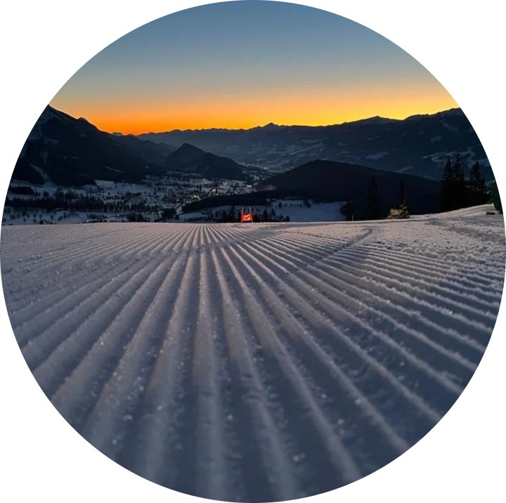 Abendaufnahme Skipiste Rittisberg @roland.bachler